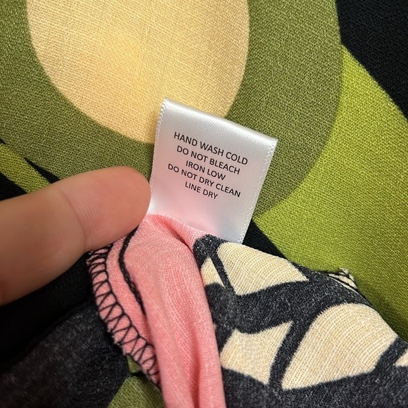 EUC Size Small Sweet Rain Top - Picture 4 of 6